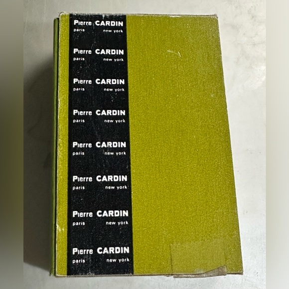 Vintage PIERRE CARDIN Leather Key Holder Wallet w/ Original Box & Documents Gift - Picture 9 of 9